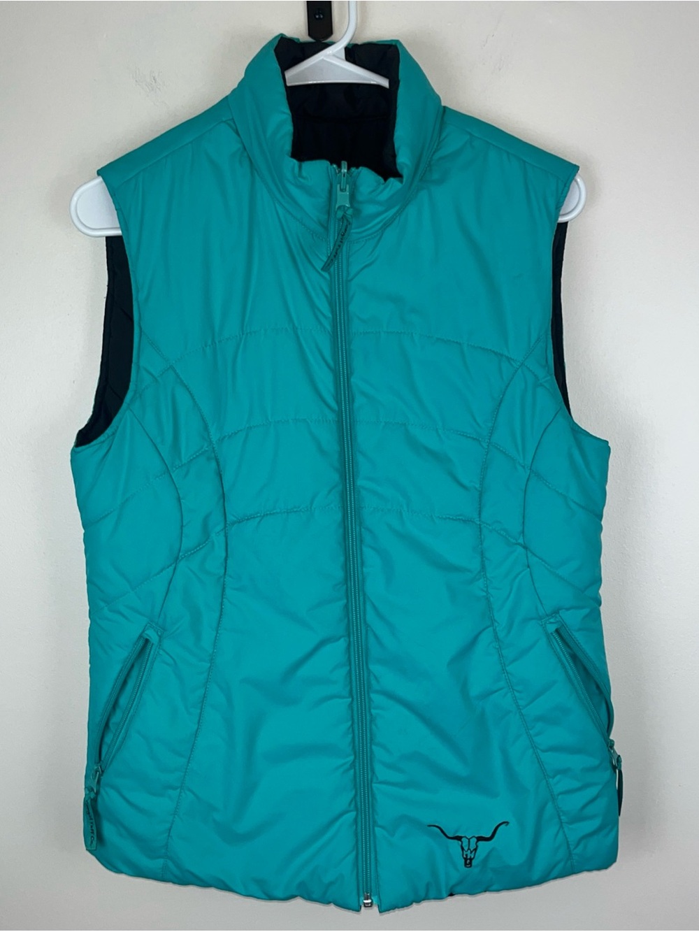 Cowgirl Tuff Reversible Puffer Vest Turquoise/Brown, Country, Size Medium